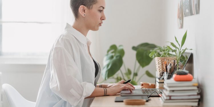 “10 Tips for a Successful Job Search: The Ultimate Checklist for Career Success”